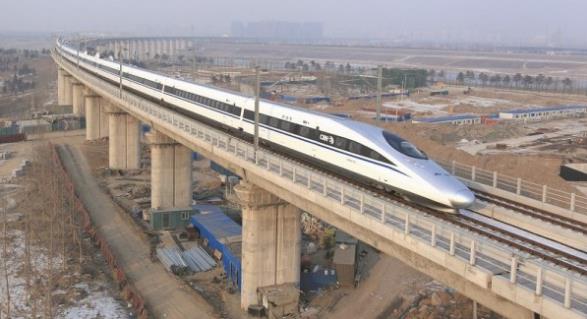 世界最快高铁当属中国 时速480公里