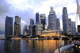 内地游客更喜在新加坡购买奢侈品 香港不再唯