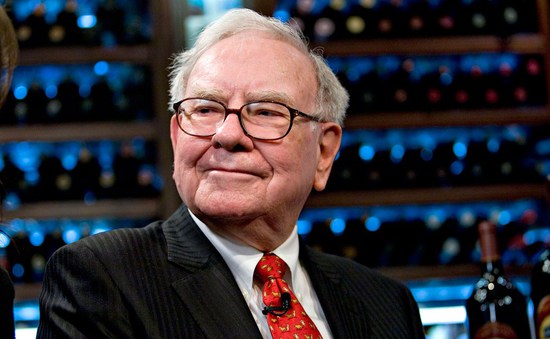 巴菲特与风险资本家谈低利率致使非理性竞争_