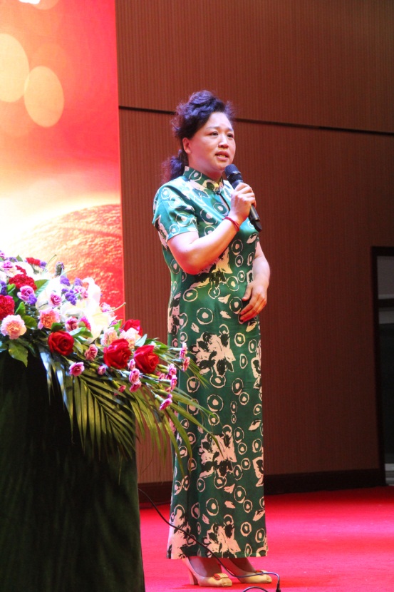 热烈祝贺东方奕远文化教育集团公益讲座圆满