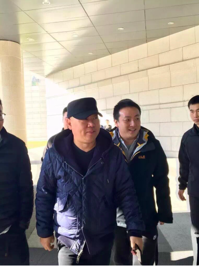 郭德纲现身今日头条员工餐厅 称自己爱看火山