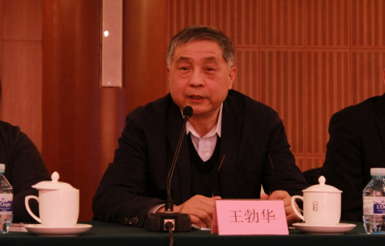 爱康绿色家园参与多项光伏国家标准编制 品质