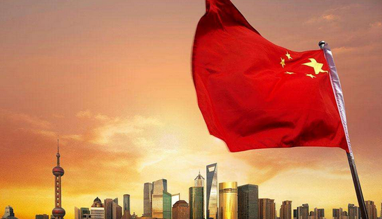 王小鲁:货币政策不调整 杠杆率未必能稳住