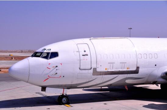 好友邦金服现代物权众筹平台波音737-300型飞