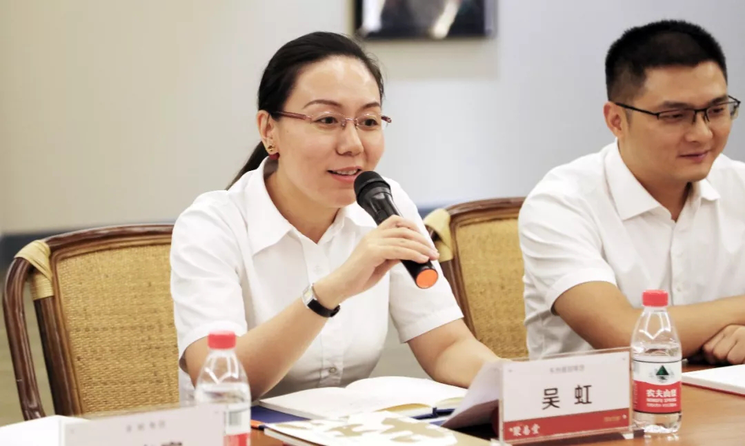 富虹集团董事长_富虹集团老板女儿照片(2)